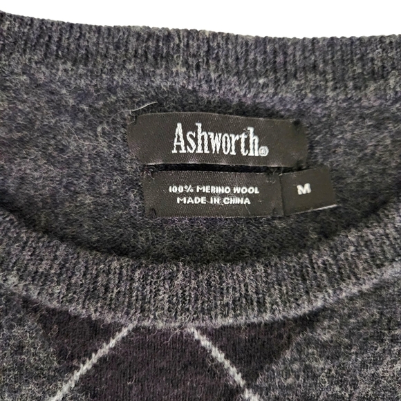 ASHWORTH Charcoal Gray Argyle Merino Wool Sweater classic preppy golf style m - Picture 5 of 10
